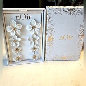 Brand New Never Worn Flower Earrings